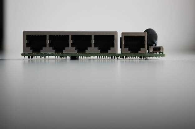 Носители данных: интегрированные SATA и IDE разъемы